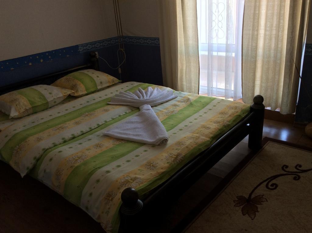 National Hotel Ruse Bilik gambar
