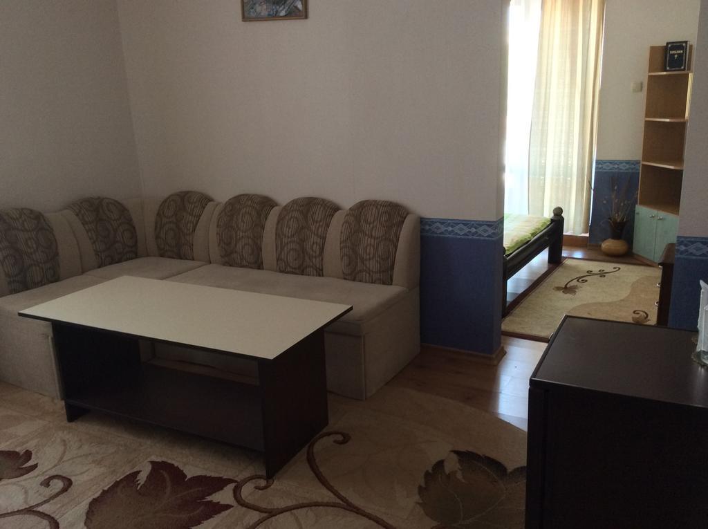 National Hotel Ruse Bilik gambar